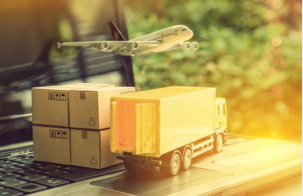 Qual a diferença entre transporte ativo e passivo, para transporte de medicamentos?