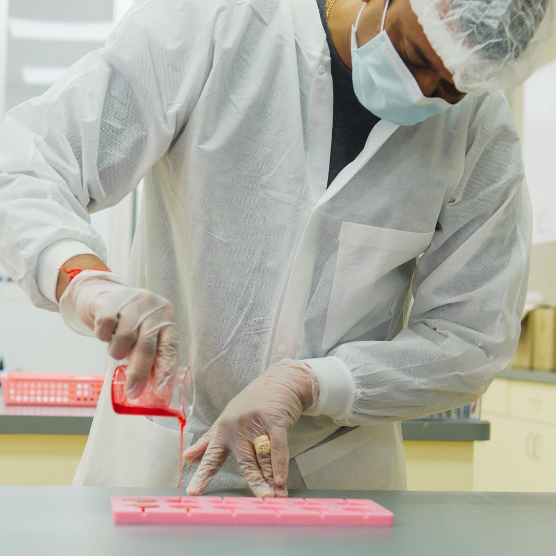Fiscalização da Anvisa em farmácias de manipulação: o que muda na cadeia logística de medicamentos termolábeis